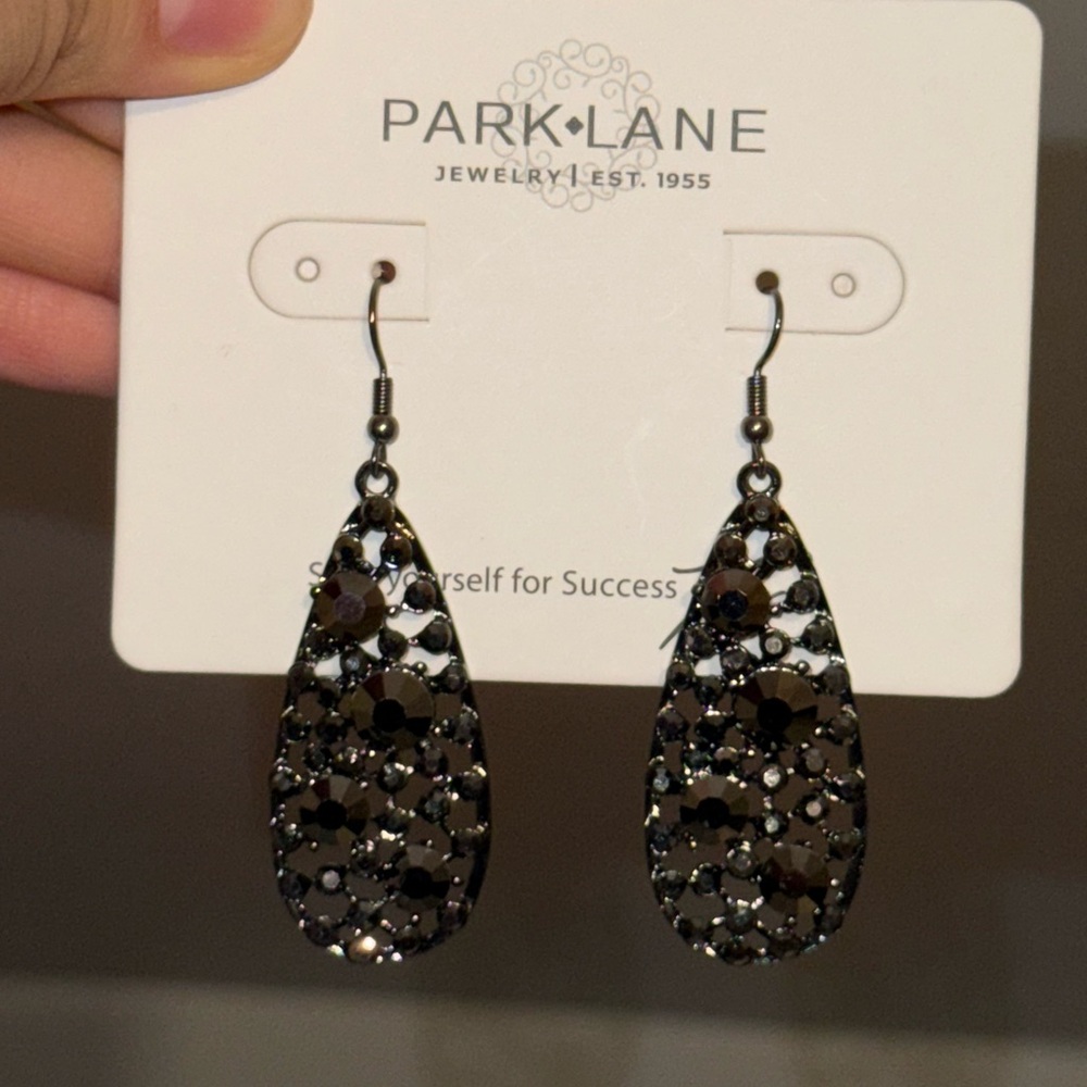Park Lane Black and Silver Teardrop Earrings NEW